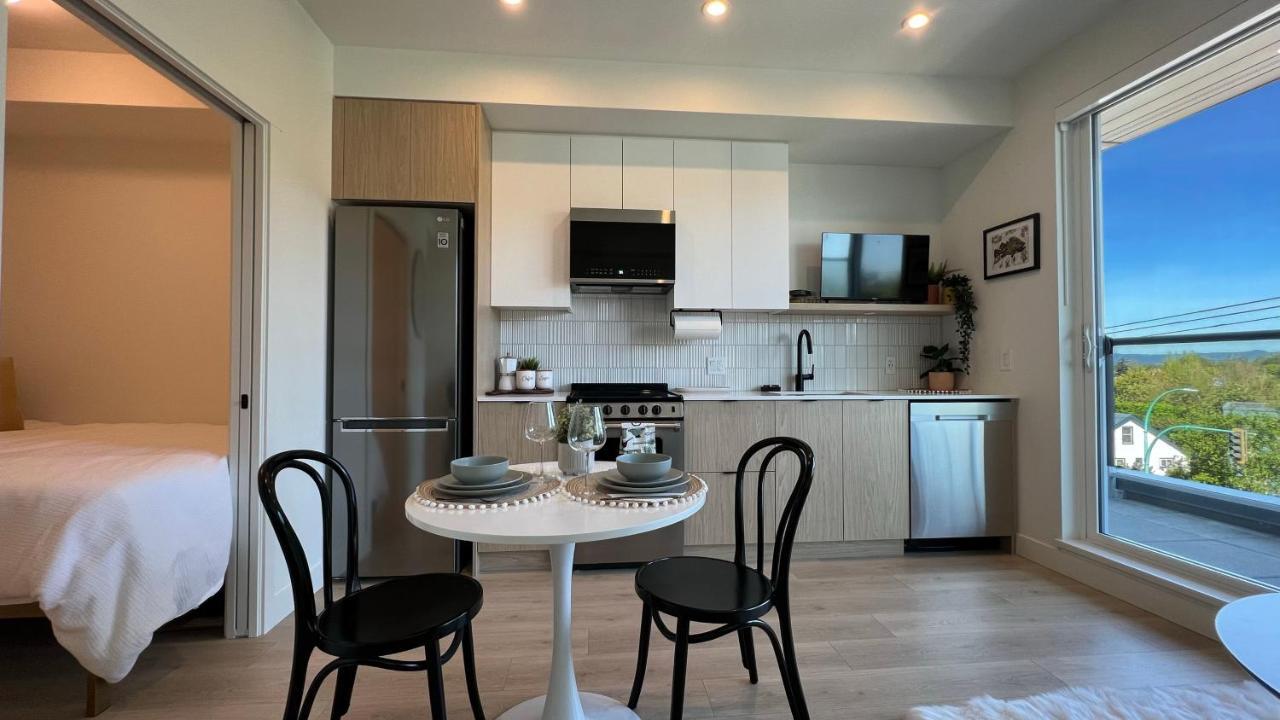 Hillside Oasis By Iris Properties! Victoria Ngoại thất bức ảnh