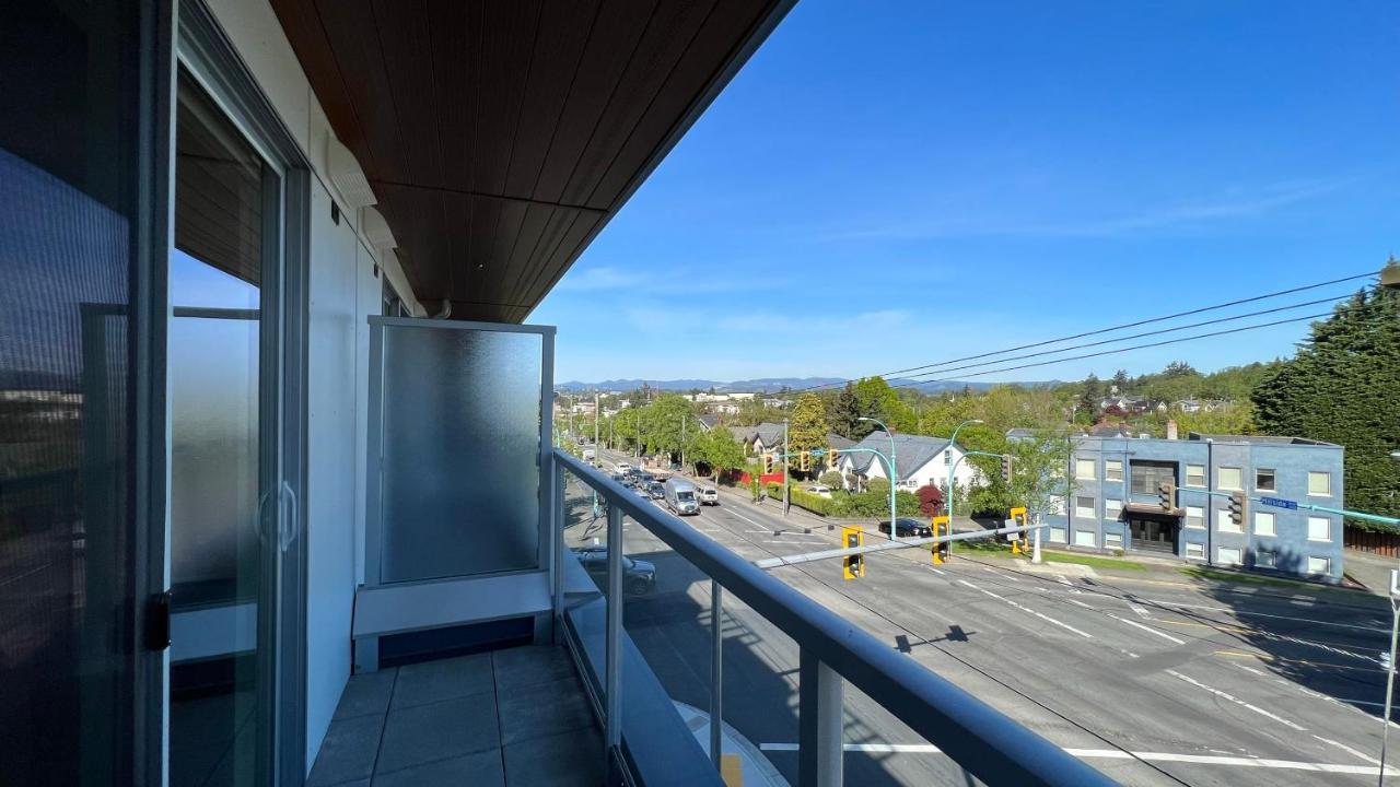 Hillside Oasis By Iris Properties! Victoria Ngoại thất bức ảnh