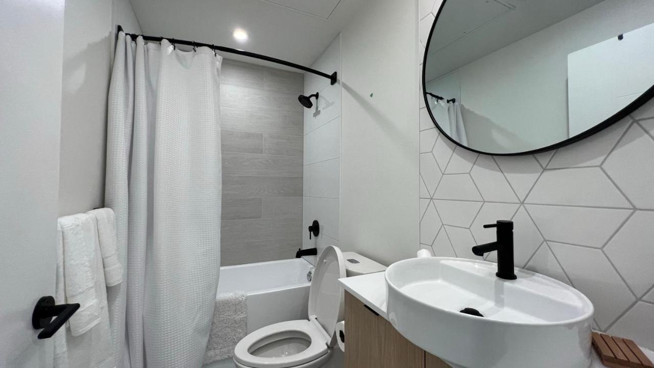 Hillside Oasis By Iris Properties! Victoria Ngoại thất bức ảnh